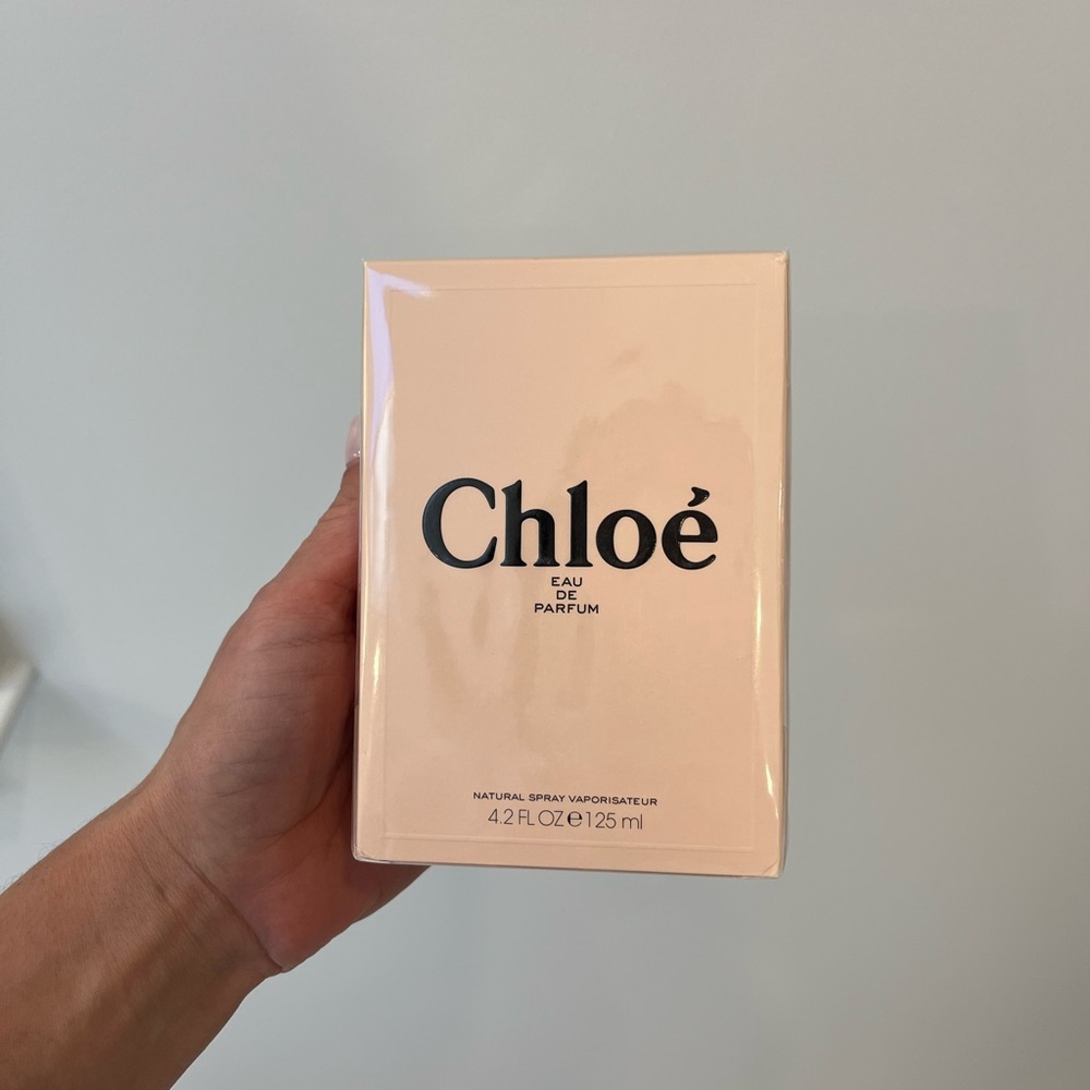 Chloe Eau de Parfum in Cream Box